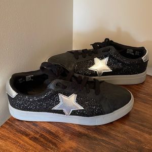 Black glitter casual shoes